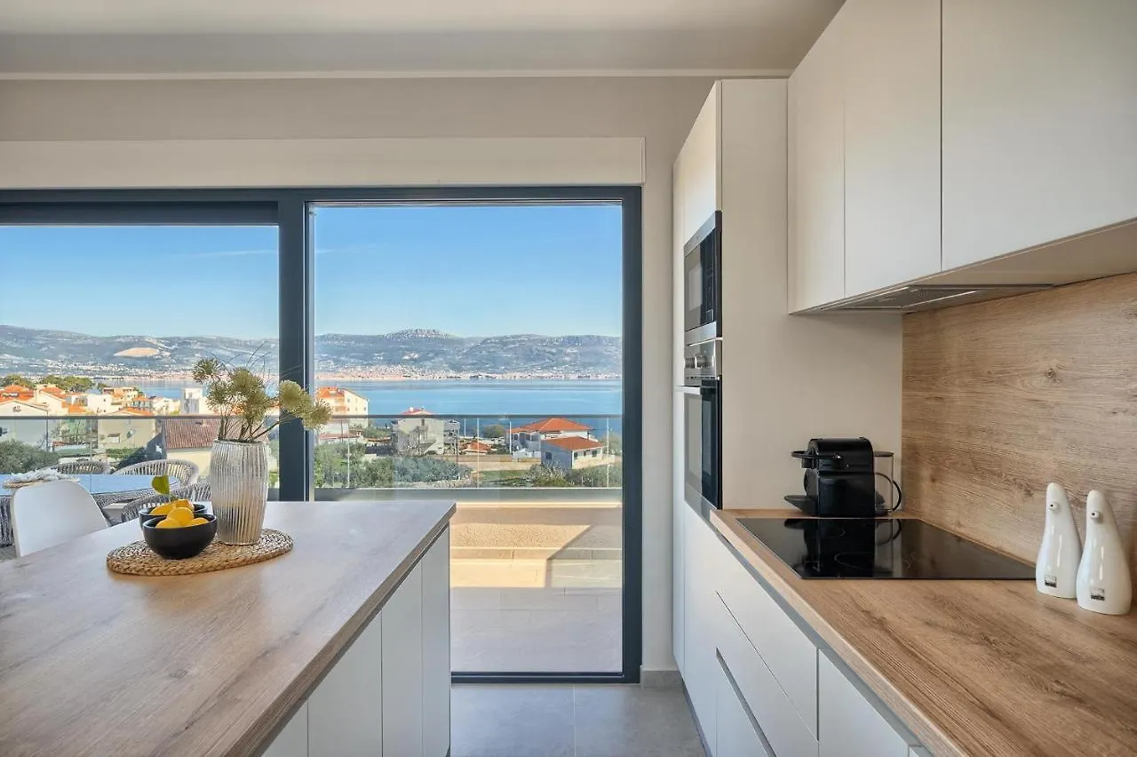 Mare'S Place - Premium Seaview Apartment Slatine