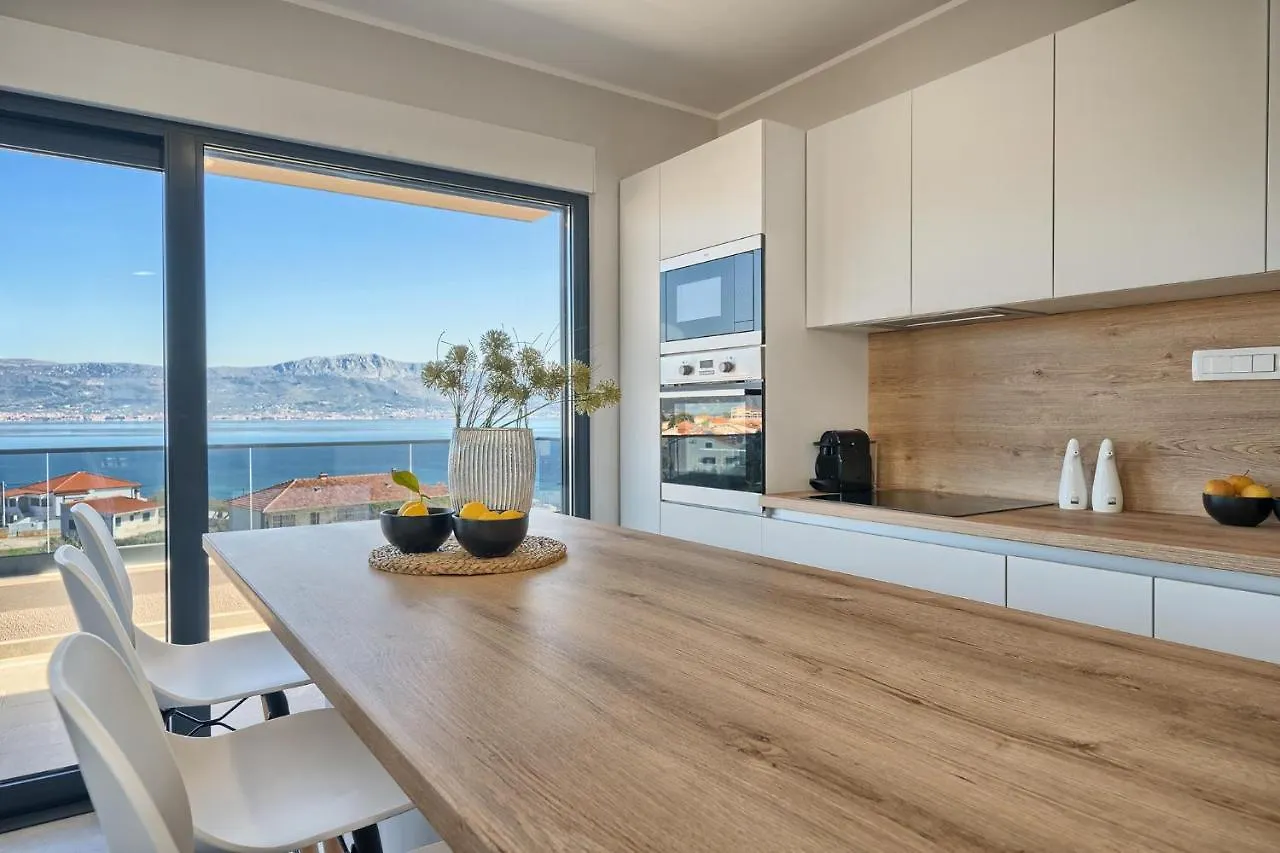 Mare'S Place - Premium Seaview Apartment Slatine Croatia